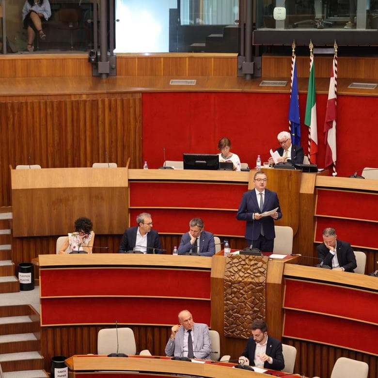 Bilancio 2026, Fugatti: «Manovra da 599 milioni per il Trentino»