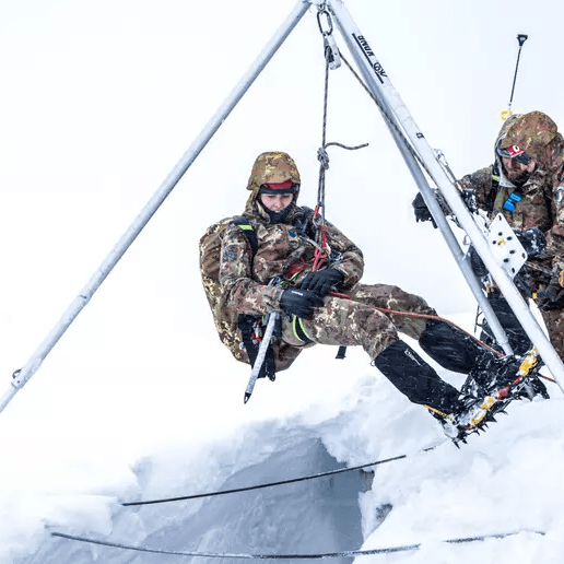 Soccorso alpino militare, diplomati 20 nuovi specialisti 