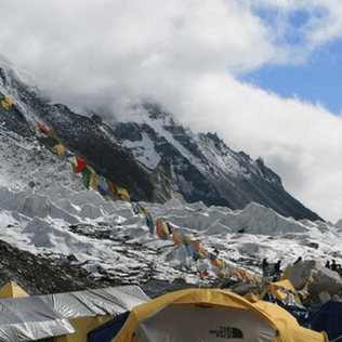 Valanga in Nepal: quattro morti e dodici dispersi