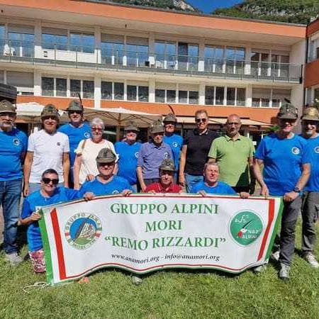 Grigliata degli Alpini alla casa di riposo di Mori contro la solitudine