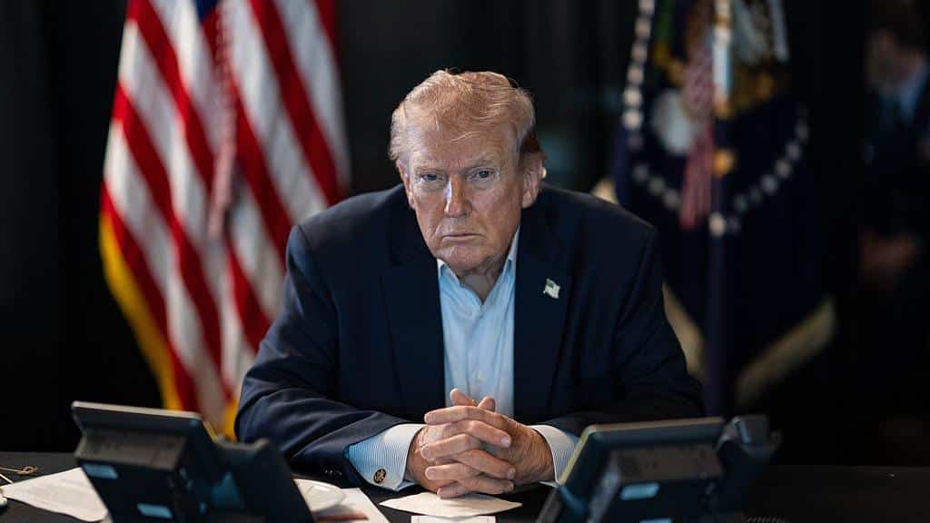 Trump guida la linea dura contro l’Iran: escalation nella guerra tra Usa, Israele e Teheran