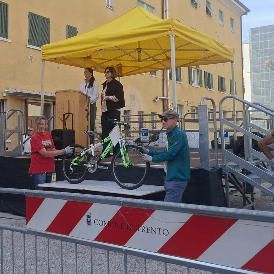Asta pubblica, vendute quasi tutte le biciclette: incassati 8.400 euro 