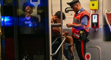 Grande operazione contro le gang giovanili: 539 arresti e sequestri di armi, droga e denaro in 44 province