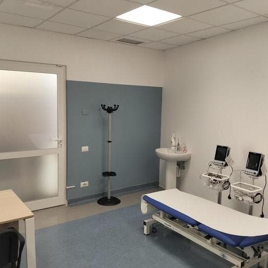 Sanità, per 7 italiani su 10 tempi attesa troppo lunghi: 6 su 10 rinunciano