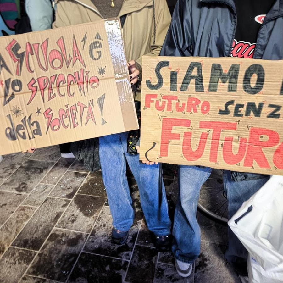 Trento, manifestazioni annunciate sui social ma in piazza Fiera non si presenta nessuno