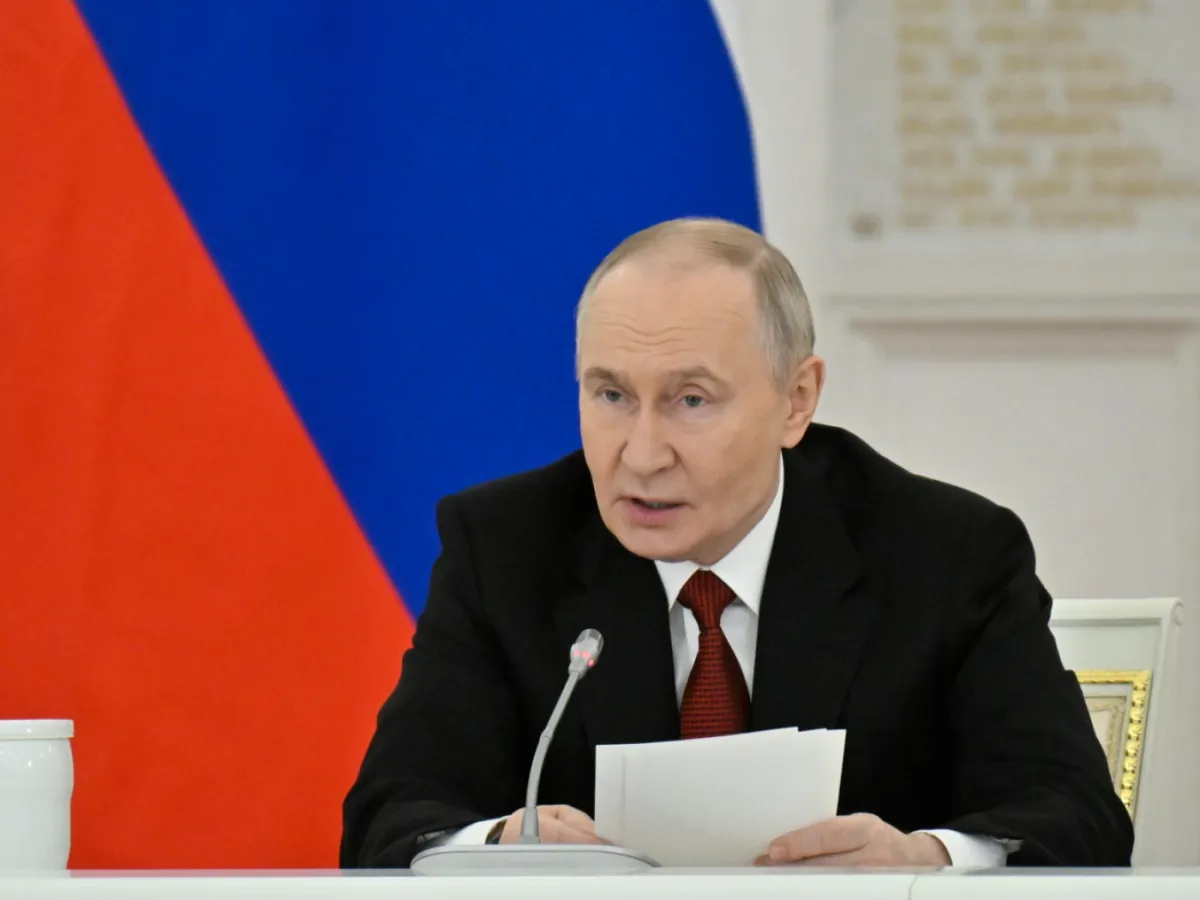 Elezioni in Russia: Putin invita al voto per mostrare l'unità del Paese. La guerra influenza le urne