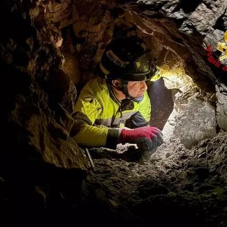 Sardegna: in salvo lo speleologo intrappolato, 27 ore di lavoro dei soccorritori