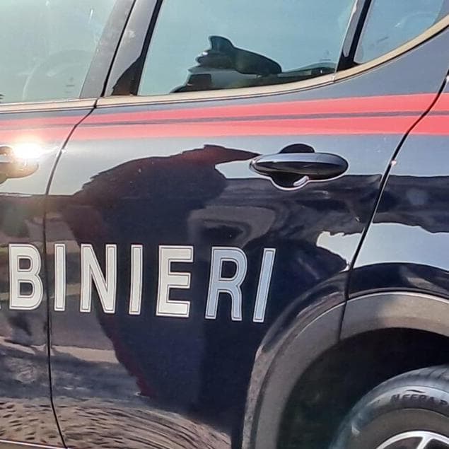 San Cristoforo, anziano derubato della catenina al lago: denunciati tre minorenni