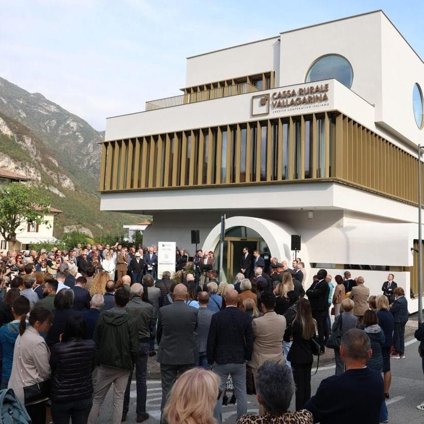 “Nuovi spazi, stessi valori”. Ala: inaugurata la sede della Cassa Rurale Vallagarina